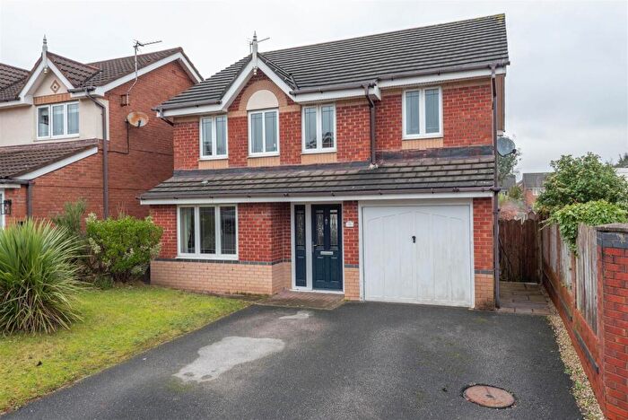 4 Bedroom Detached House For Sale In Topaz Way, Chorley, PR6