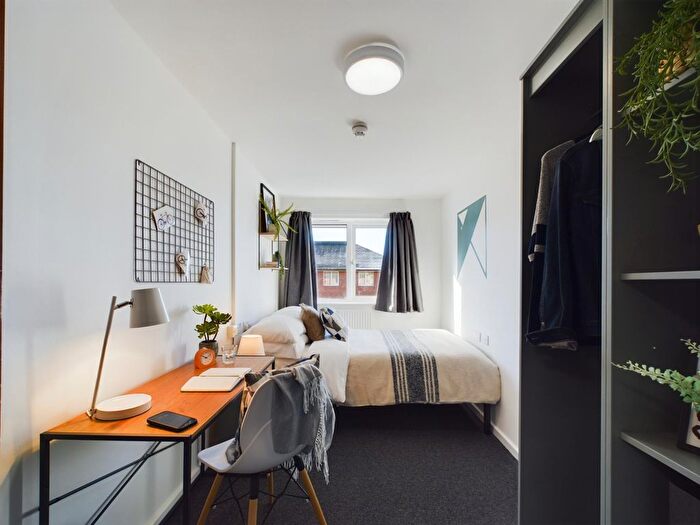 3 Bedroom Terraced House To Rent In , Brookside, Derby, DE1