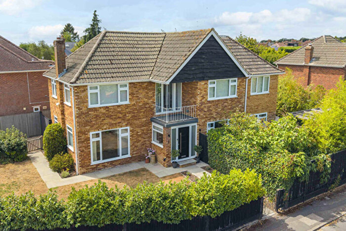 4 Bedroom Detached House For Sale In Cherrywood Gardens, Flackwell Heath, Buckinghamshire, HP10
