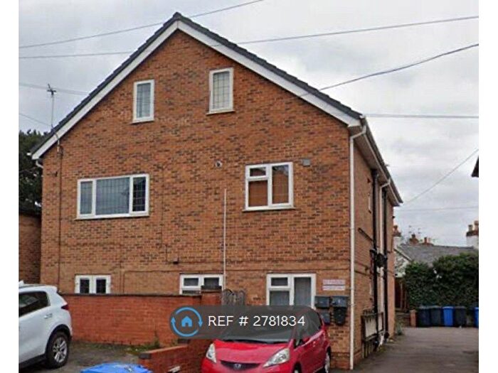 2 Bedroom Flat To Rent In Shepherds View, Littleover, Derby, DE23