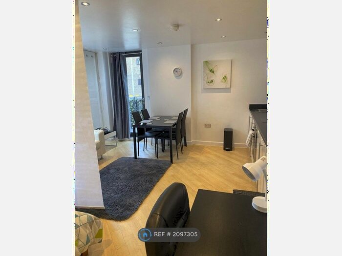 Studio To Rent In Geoffrey Watling Way, Norwich, NR1