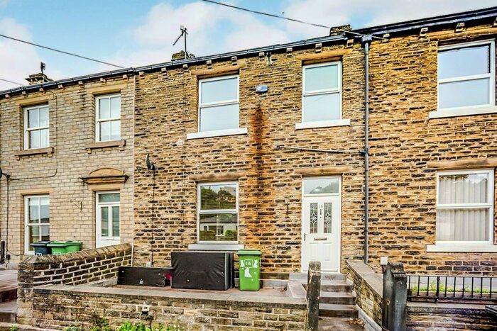 2 Bedroom Terraced House To Rent In School Lane, Berry Brow, Huddersfield, HD4