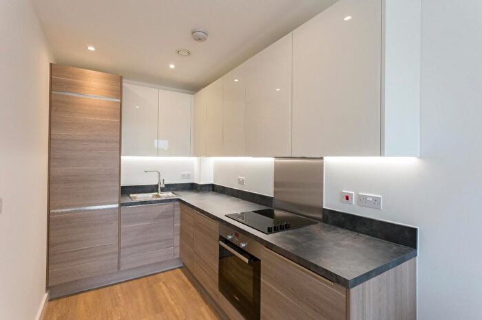 1 Bedroom Apartment For Sale In Plough Way, London, Greater London, SE16