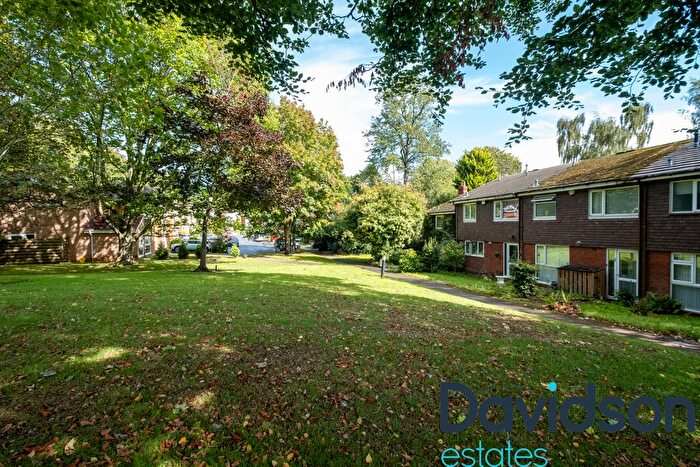 3 Bedroom Terraced House For Sale In Niall Close, Edgbaston, Birmingham, B15