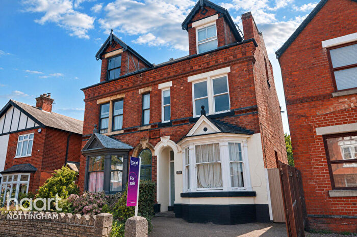 5 Bedroom Semi-Detached House For Sale In Trent Boulevard, Lady Bay, NG2