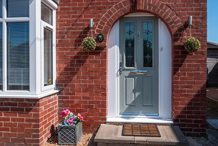 3 Bedroom Semi Detached House For Sale In Lovell Road, Rough Common, CT2