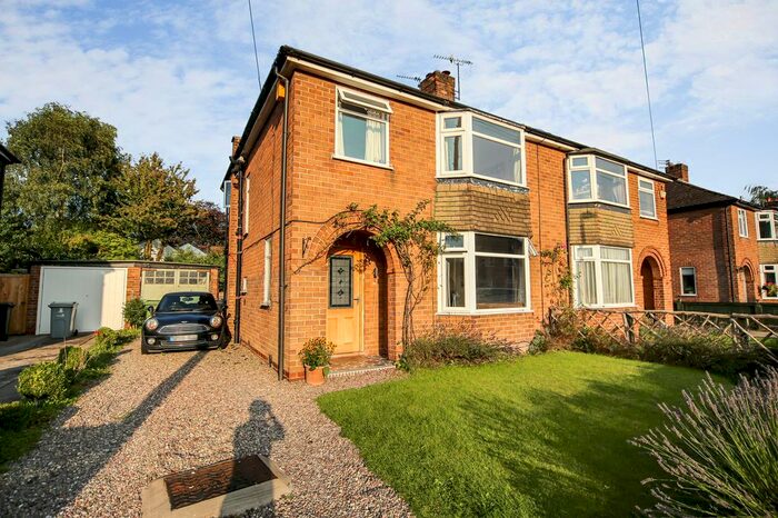 3 Bedroom Semi-Detached House For Sale In Freshfields, Knutsford, WA16