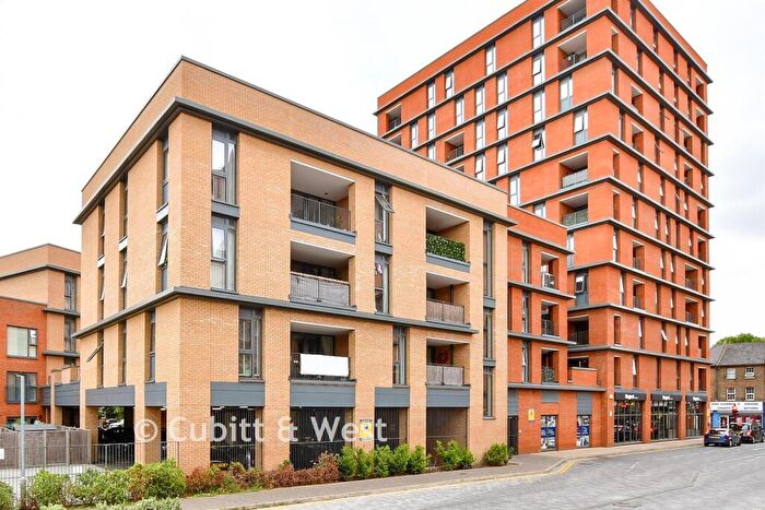 1 Bedroom Flat For Sale In High Street, Sutton, Surrey, SM1