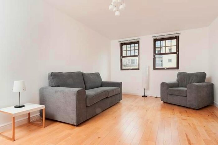 2 Bedroom Flat To Rent In Burgess Street, Edinburgh, EH6