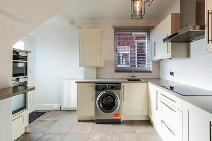 2 Bedroom Flat For Sale In Cornel Road, High Heaton, NE7