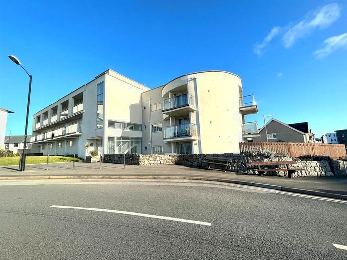 3 Bedroom Detached House To Rent In Bonython Road, Newquay TR7