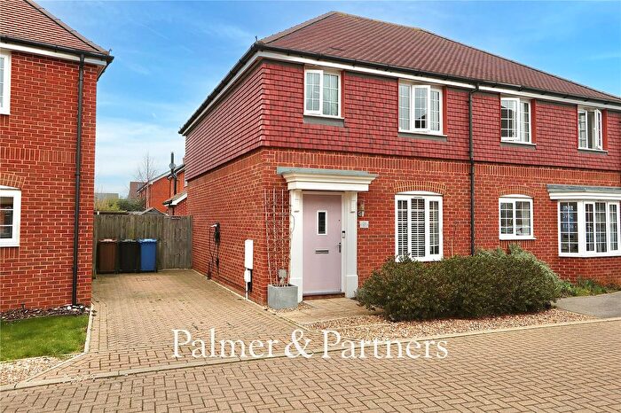 3 Bedroom Semi Detached House For Sale In Abbott Way, Holbrook, Ipswich, Suffolk, IP9