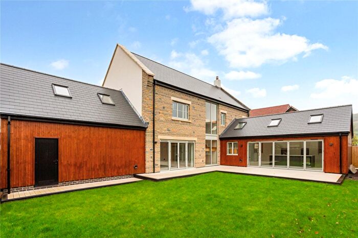 4 Bedroom Detached House For Sale In The Barns, Compton Dundon, TA11