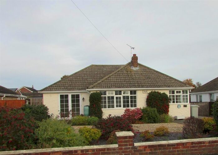 3 Bedroom Bungalow To Rent In Hillstead Close, Tetney, Grimsby, DN36