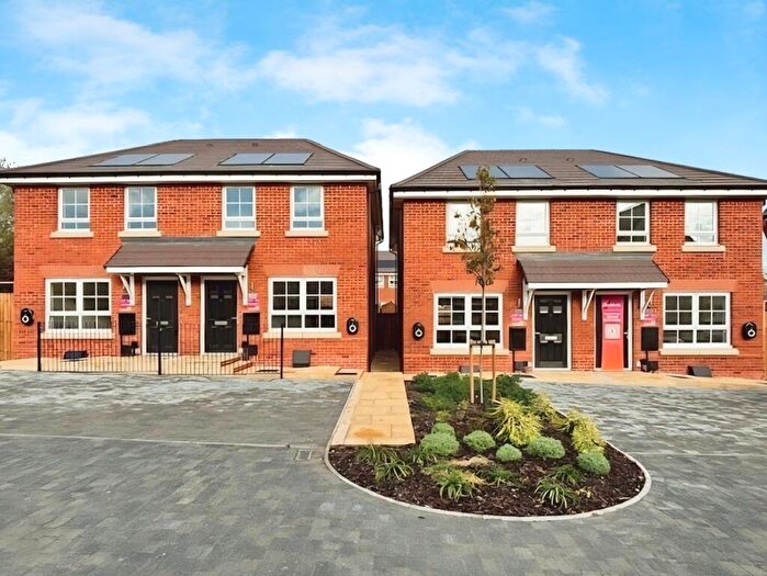 2 Bedroom Semi Detached House For Sale In Ashtree Grove, Hampton-In-Arden, Solihull, B92