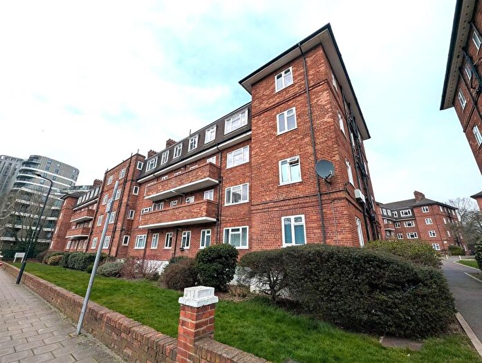 2 Bedroom Property To Rent In North End Road, Wembley, HA9
