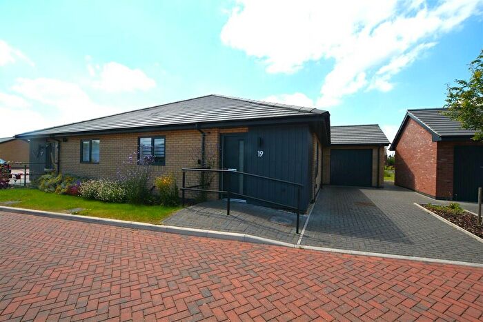 2 Bedroom Semi-Detached Bungalow For Sale In The Poppyfields, Collingham, Newark, NG23