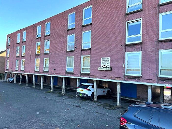 1 Bedroom Flat To Rent In Kestral House, Marlborough Road, Gillingham, ME7