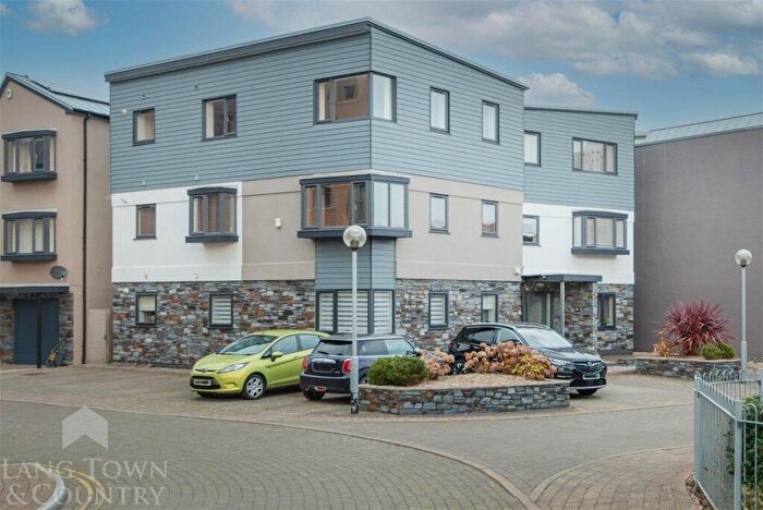 2 Bedroom Apartment To Rent In Parsonage Way, Plymouth, PL4
