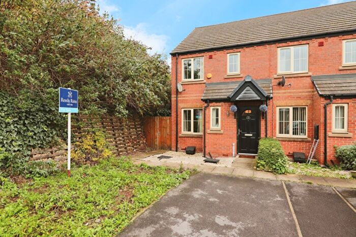 2 Bedroom End Terrace House For Sale In Tudor Close, Sheffield, South Yorkshire, S9