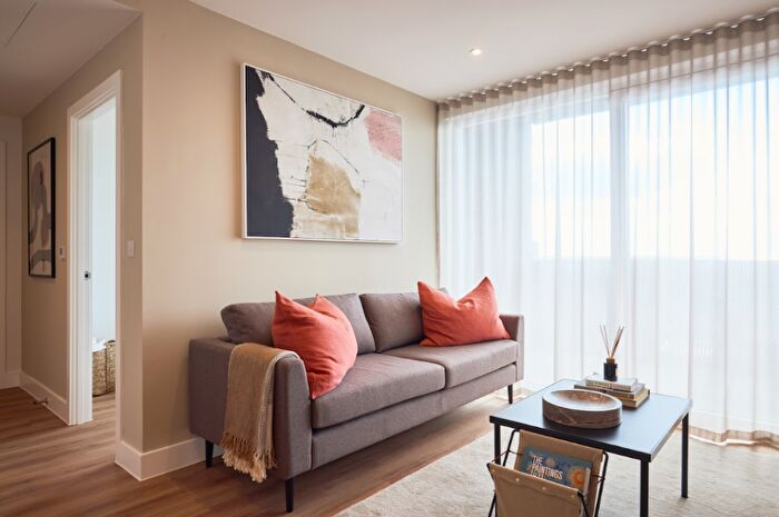2 Bedroom Apartment To Rent In , Cherry Orchard Road, Croydon, London, CR0