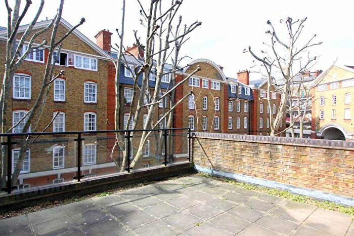 1 Bedroom Flat To Rent In Leather Lane, London, EC1N
