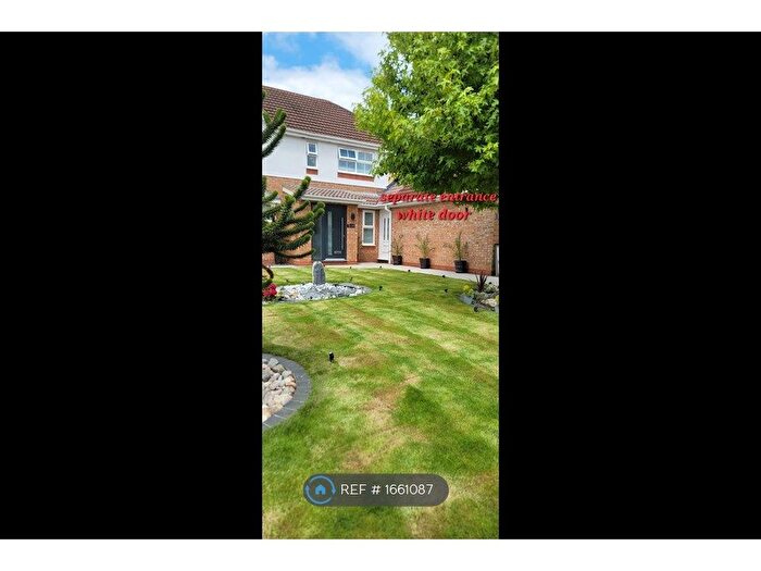 Studio To Rent In Rufford Avenue, Northampton, NN3