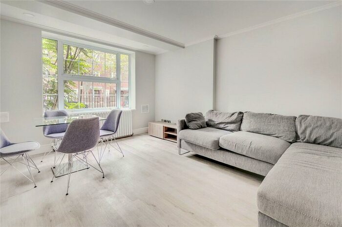 3 Bedroom Apartment To Rent In Whiston House, Halton Road, N1