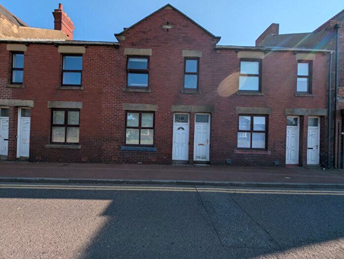 1 Bedroom Apartment To Rent In Southwick Road, Sunderland, SR5