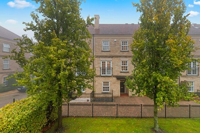 4 Bedroom Terraced House For Sale In Scalebor Square, Burley In Wharfedale, Ilkley, West Yorkshire, LS29