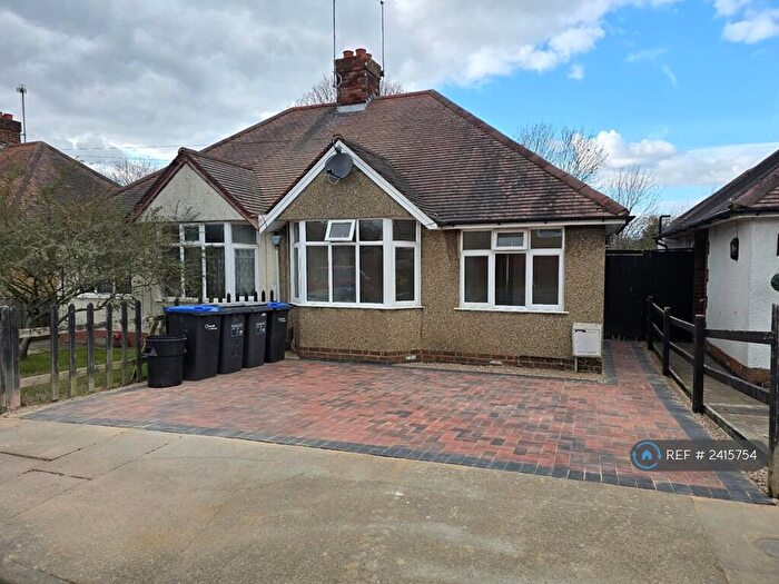 3 Bedroom Bungalow To Rent In Northampton, Northampton, NN3
