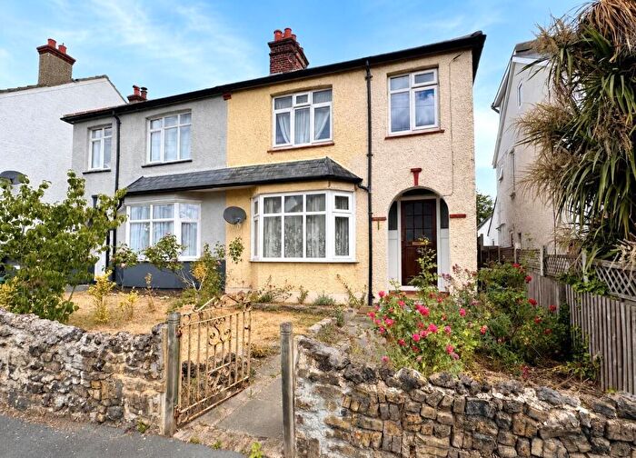 3 Bedroom Semi-Detached House For Sale In Lady Lane, Old Moulsham, Chelmsford, CM2