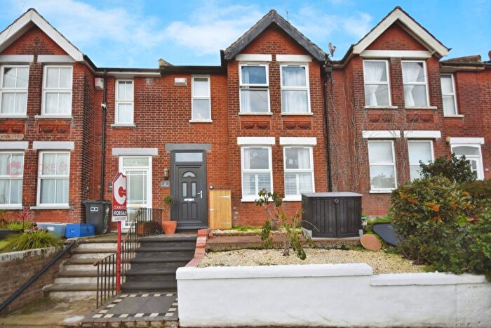 4 Bedroom Terraced House For Sale In Approach Road, Broadstairs, CT10