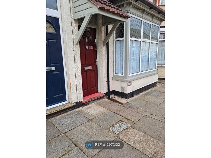 2 Bedroom Terraced House To Rent In Lincoln Road, Northampton, NN5