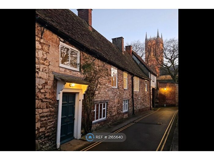 3 Bedroom Semi-Detached House To Rent In James Street, Lincoln, LN2