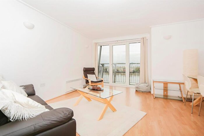 1 Bedroom Apartment To Rent In Seacon Wharf, Hutchings Street, London, E14