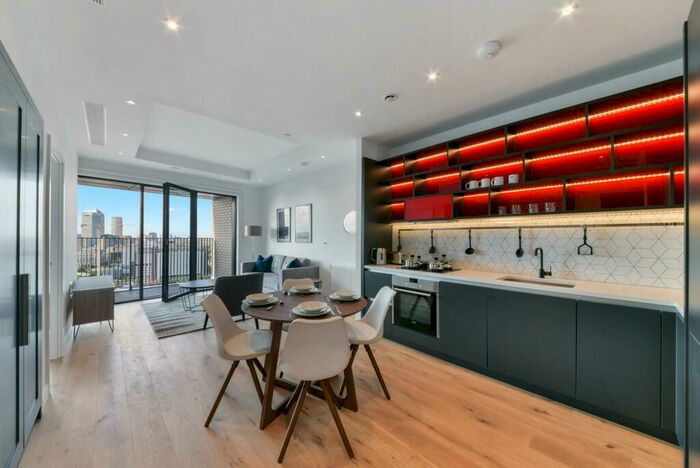 1 Bedroom Flat To Rent In Corson House, London City Island, London, E14