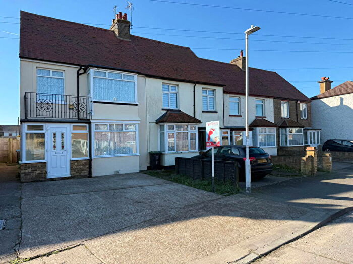 3 Bedroom Semi-Detached House For Sale In Crow Hill Road, Margate, CT9