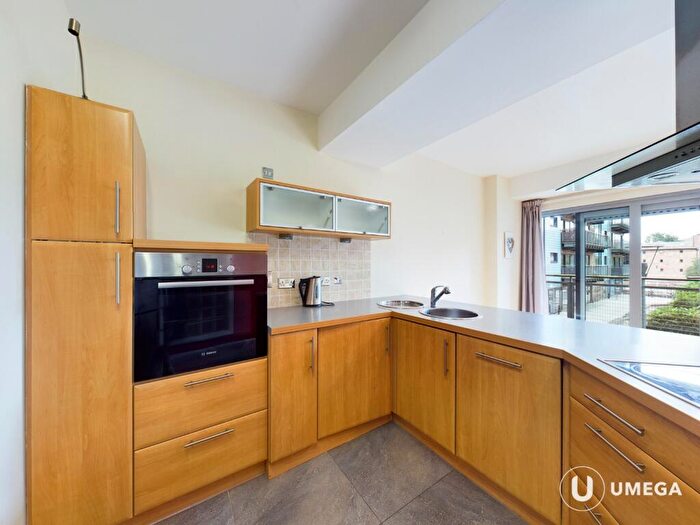 2 Bedroom Apartment To Rent In Breadalbane Street, Bonnington, Edinburgh, EH6