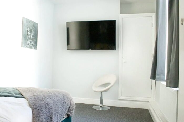 1 Bedroom Flat To Rent In Ethelbert Road, Canterbury, CT1