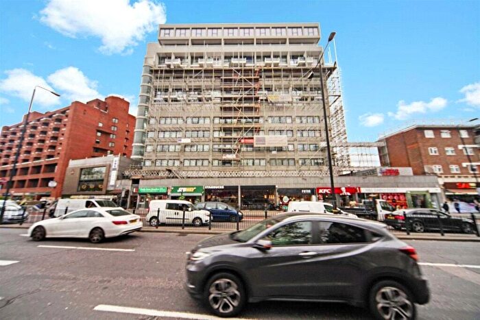 1 Bedroom Apartment For Sale In Centre Heights, Finchley Road, Hampstead, London, NW3