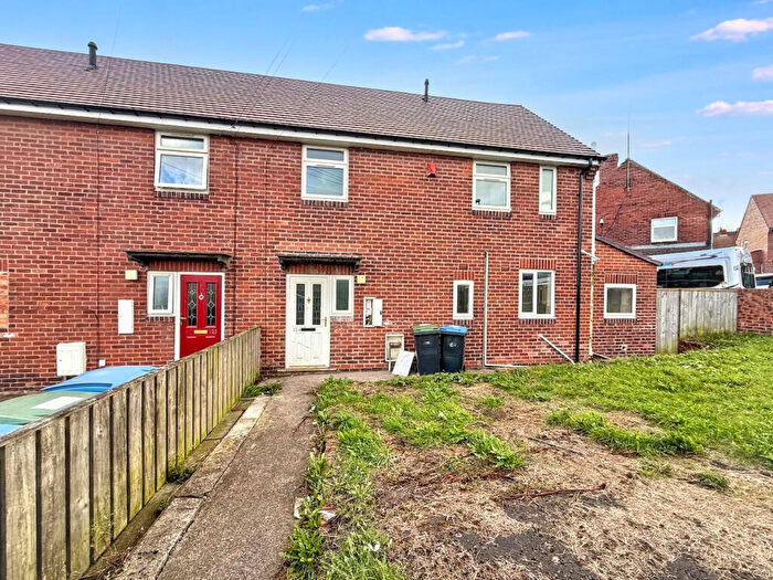3 Bedroom Semi-Detached House For Sale In Hollyhill Gardens West, Stanley, Durham, DH9