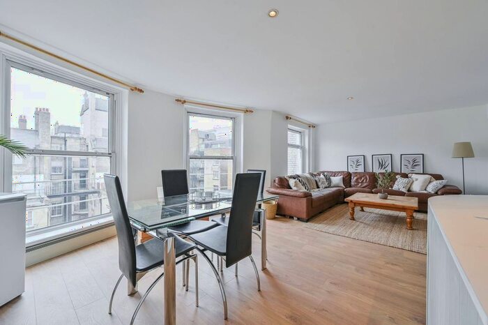 2 Bedroom Flat To Rent In Gloucester Place, Marylebone, London, W1U