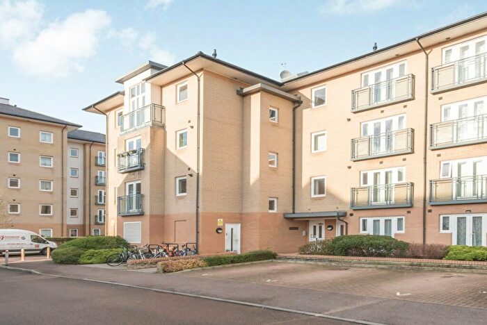 2 Bedroom Apartment To Rent In Hampden Gardens, CB1