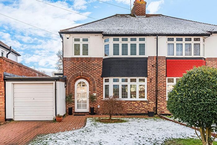 3 Bedroom Semi Detached House For Sale In Grange Road, Orpington, Kent, BR6