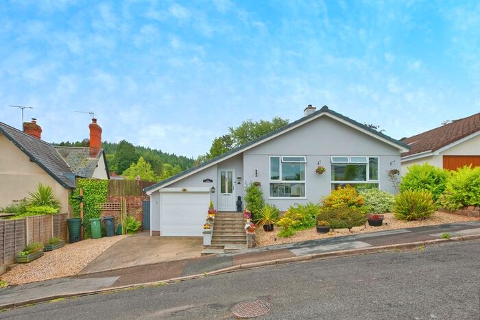 3 Bedroom Detached Bungalow For Sale In Periton Rise, Minehead, TA24