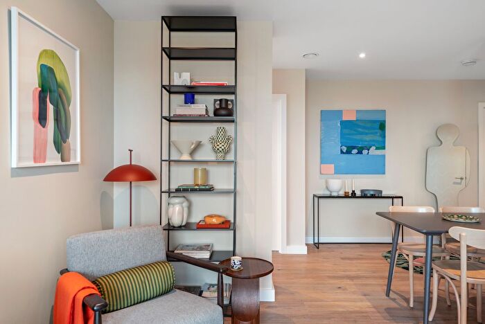 2 Bedroom Flat To Rent In Riverstone Heights, Reed Avenue, London, E3