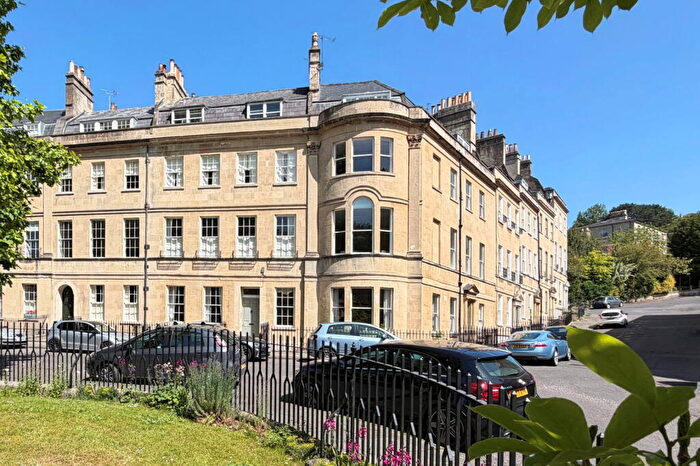 1 Bedroom Flat For Sale In St. James's Square, Bath, BA1