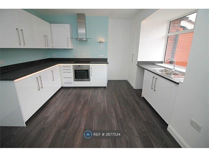 2 Bedroom Terraced House To Rent In Mellor Grove, Bolton, BL1
