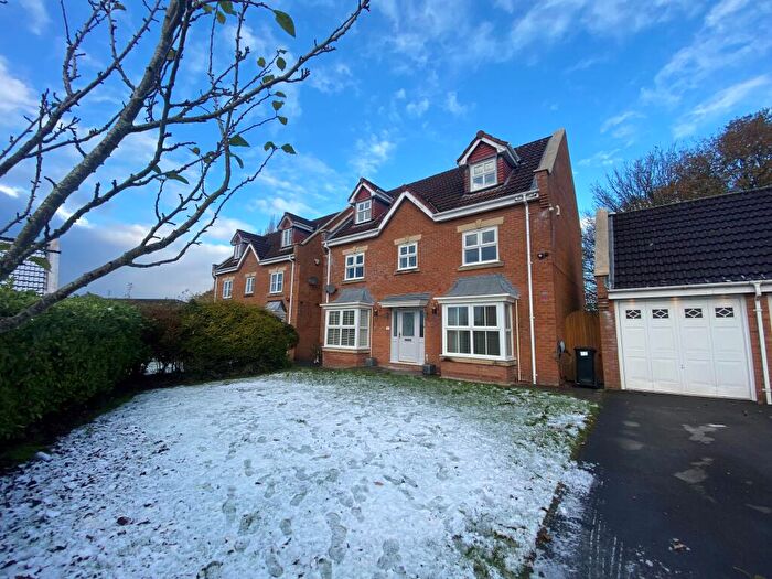 5 Bedroom Detached House To Rent In Owens Farm Drive, SK2